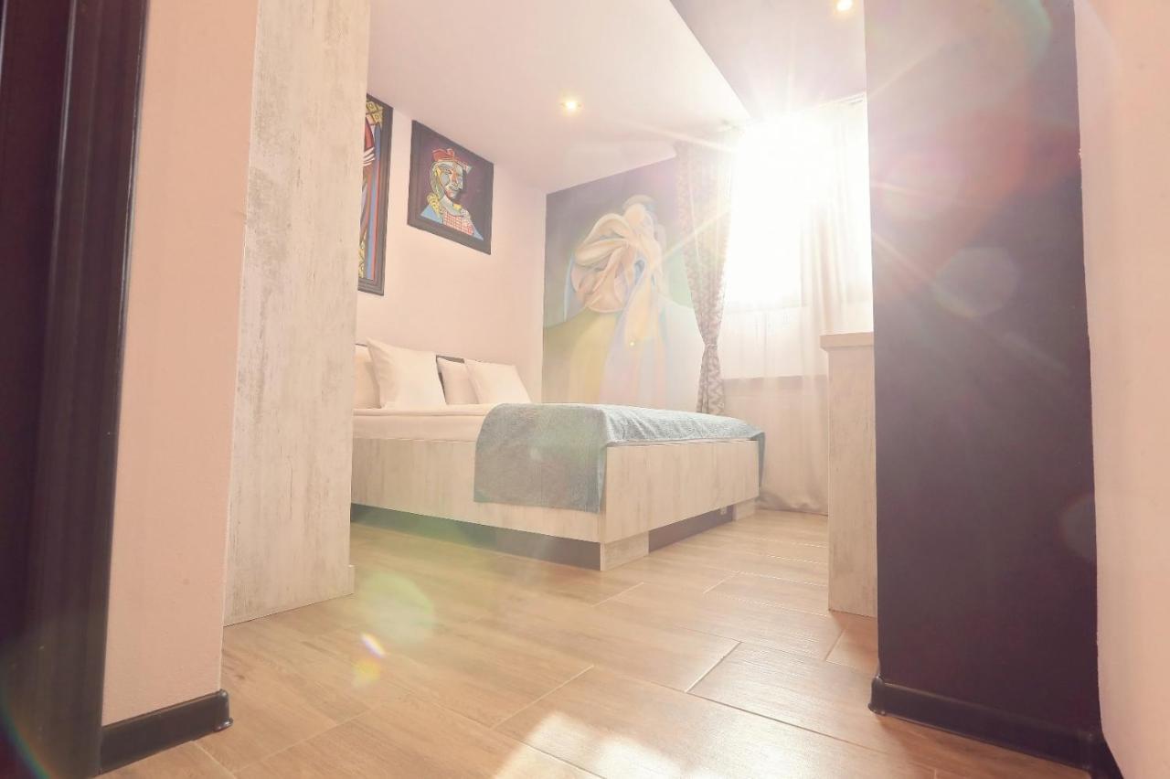 Dezire Guesthouse Baile 1 Mai Εξωτερικό φωτογραφία